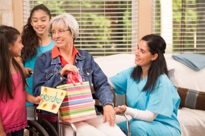 keep contact with parents in skilled nursing